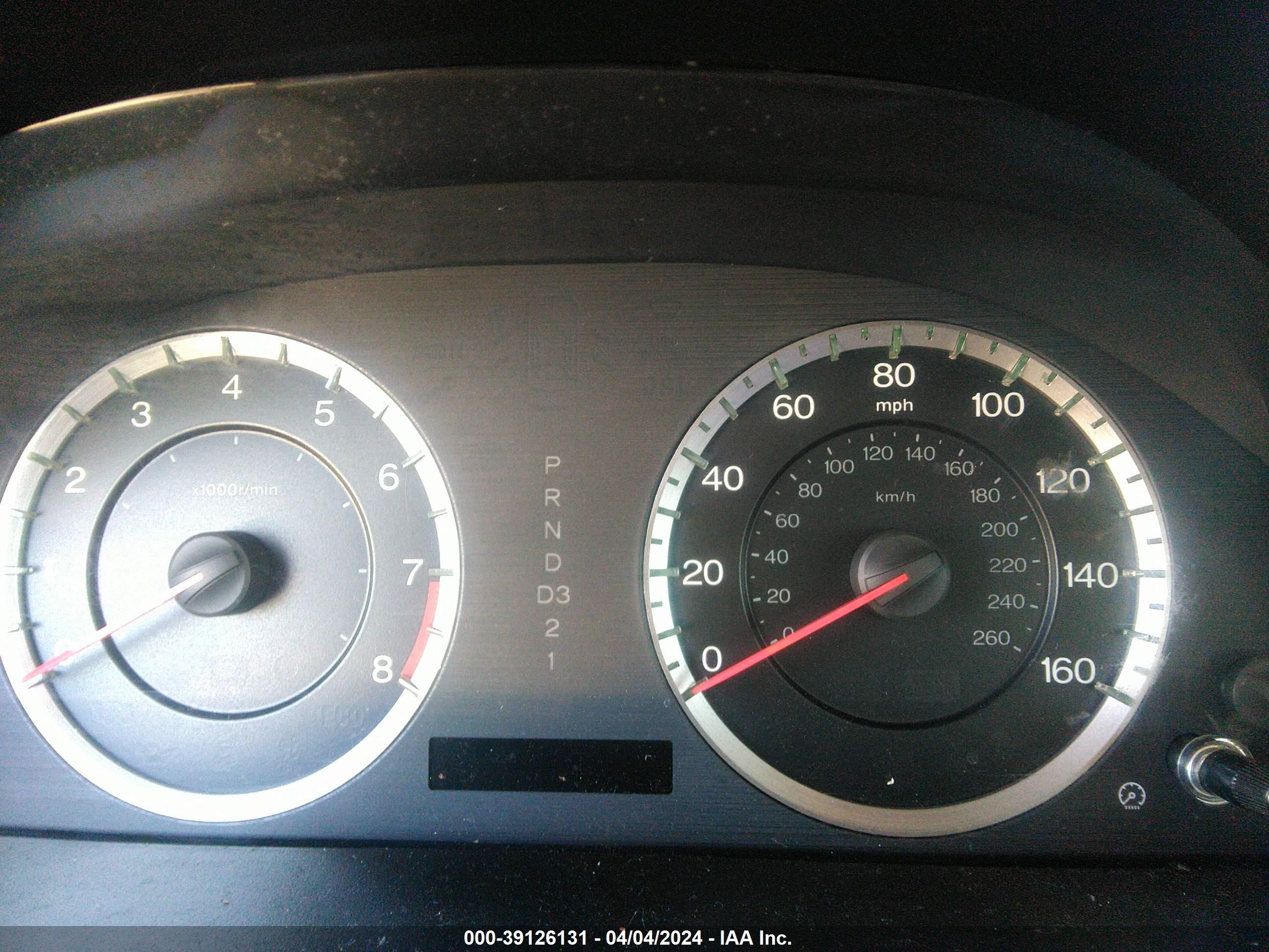 Photo 6 VIN: 1HGCP2F7XCA156538 - HONDA ACCORD 