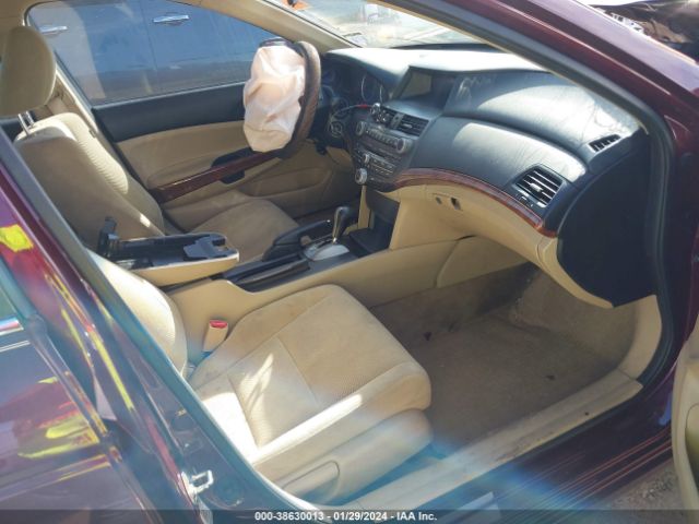 Photo 4 VIN: 1HGCP2F7XCA173372 - HONDA ACCORD 