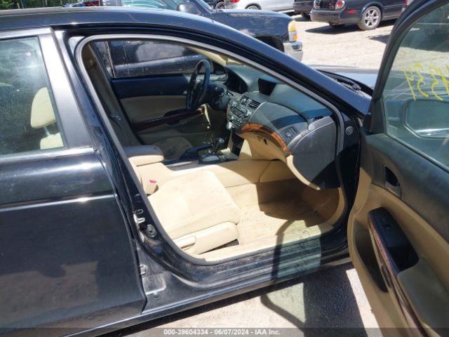 Photo 4 VIN: 1HGCP2F7XCA173484 - HONDA ACCORD 