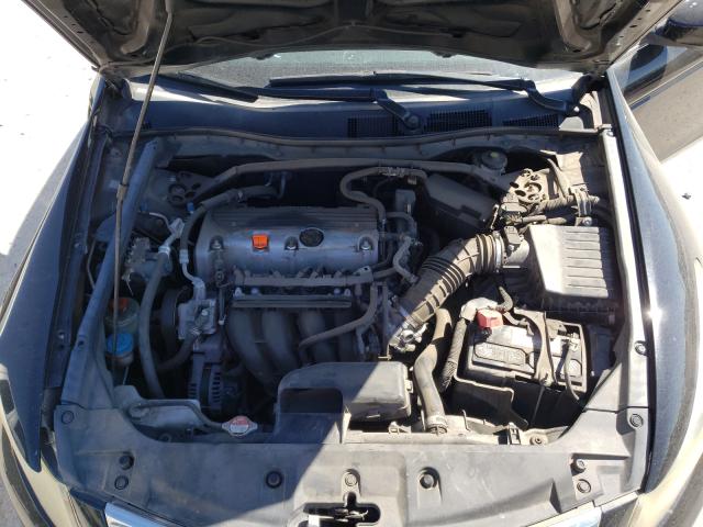 Photo 6 VIN: 1HGCP2F7XCA175381 - HONDA ACCORD EX 