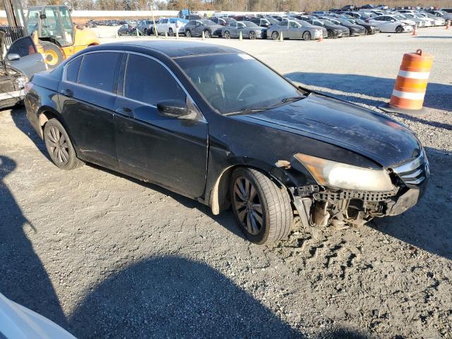 Photo 3 VIN: 1HGCP2F7XCA232209 - HONDA ACCORD 