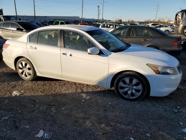 Photo 3 VIN: 1HGCP2F80AA022580 - HONDA ACCORD 