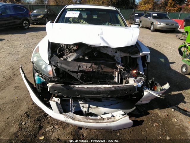 Photo 5 VIN: 1HGCP2F80AA033112 - HONDA ACCORD SDN 