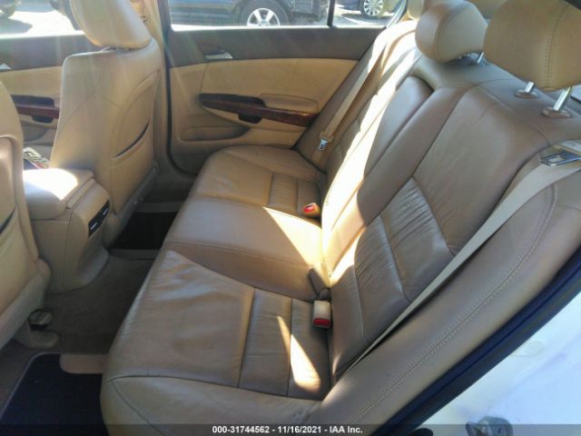 Photo 7 VIN: 1HGCP2F80AA033112 - HONDA ACCORD SDN 