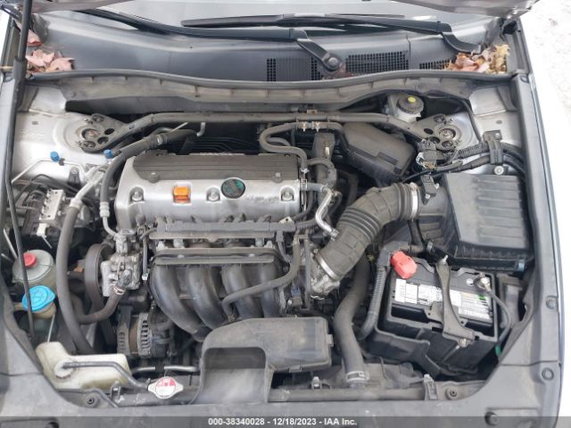 Photo 9 VIN: 1HGCP2F80AA033756 - HONDA ACCORD 