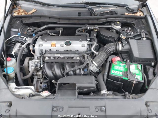 Photo 9 VIN: 1HGCP2F80AA038133 - HONDA ACCORD 