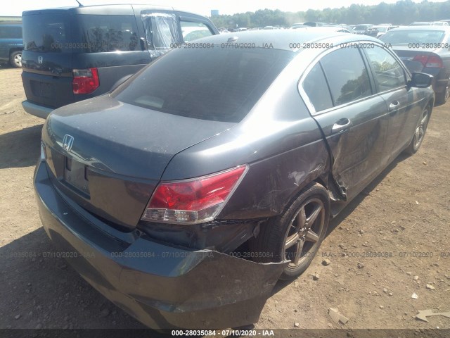 Photo 3 VIN: 1HGCP2F80AA081645 - HONDA ACCORD SDN 