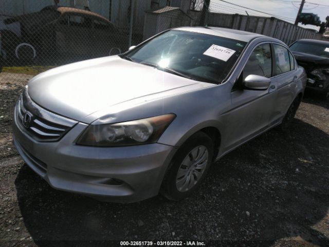 Photo 1 VIN: 1HGCP2F80AA098316 - HONDA ACCORD SDN 