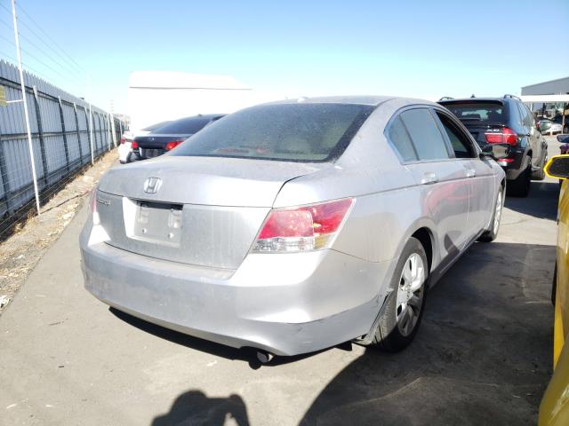 Photo 3 VIN: 1HGCP2F80AA104194 - HONDA ACCORD EXL 