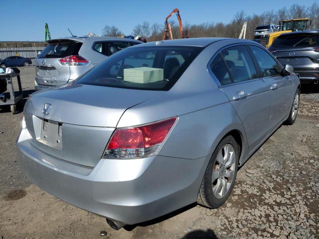 Photo 2 VIN: 1HGCP2F80AA129337 - HONDA ACCORD 