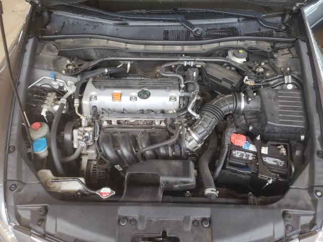 Photo 6 VIN: 1HGCP2F80AA132304 - HONDA ACCORD EXL 