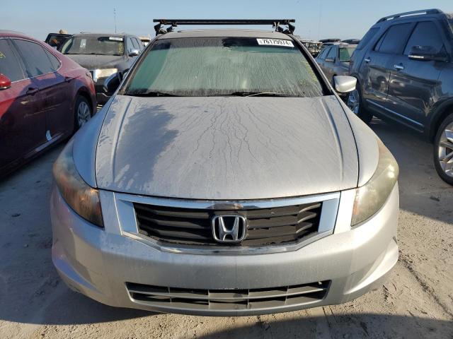 Photo 4 VIN: 1HGCP2F80AA140144 - HONDA ACCORD EXL 