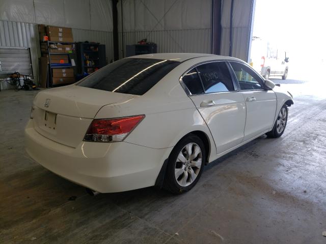 Photo 3 VIN: 1HGCP2F80AA151404 - HONDA ACCORD EXL 