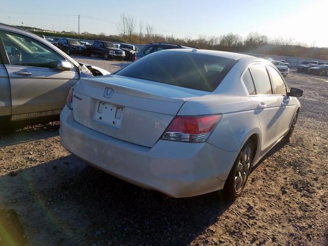 Photo 3 VIN: 1HGCP2F80AA155999 - HONDA ACCORD EXL 