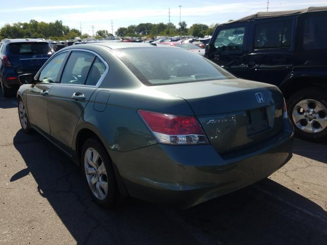 Photo 2 VIN: 1HGCP2F80AA168395 - HONDA ACCORD 