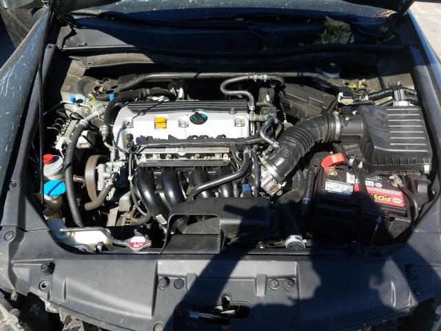 Photo 6 VIN: 1HGCP2F80AA168395 - HONDA ACCORD 