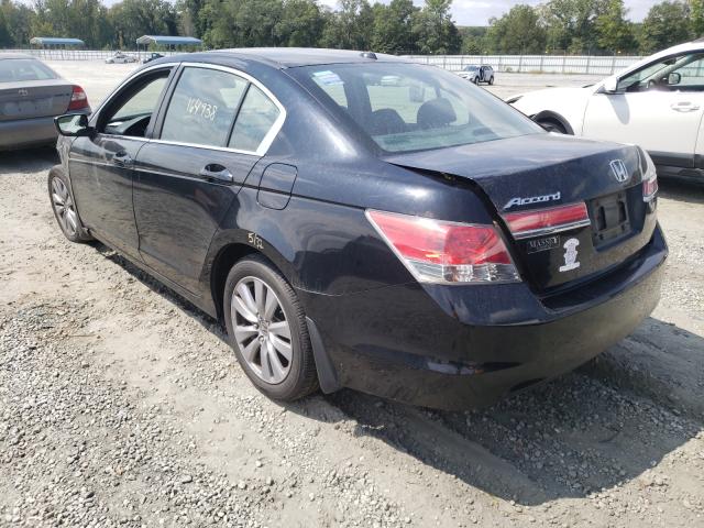 Photo 2 VIN: 1HGCP2F80BA004341 - HONDA ACCORD EXL 