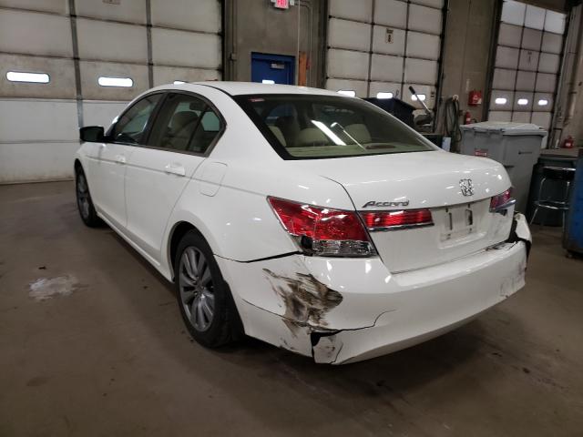 Photo 2 VIN: 1HGCP2F80BA018515 - HONDA ACCORD EXL 