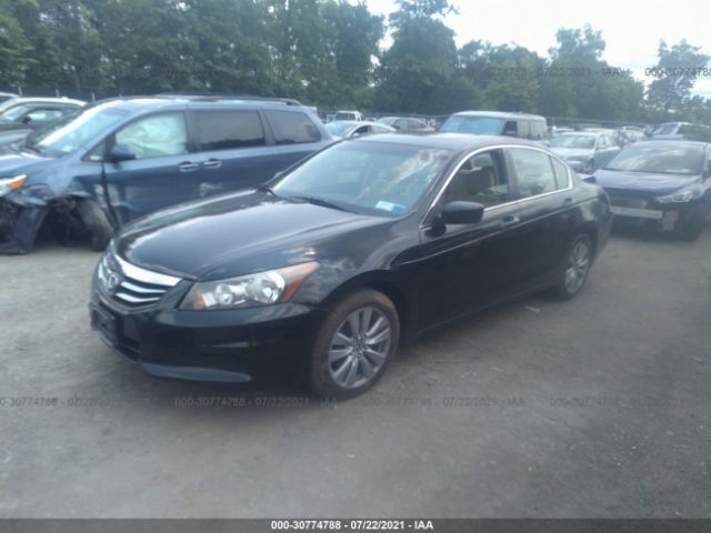 Photo 1 VIN: 1HGCP2F80BA028798 - HONDA ACCORD SDN 