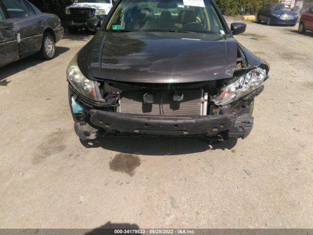 Photo 5 VIN: 1HGCP2F80BA048100 - HONDA ACCORD SDN 