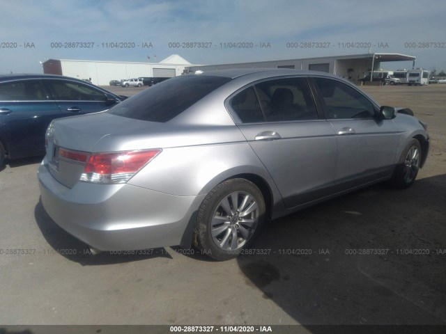 Photo 3 VIN: 1HGCP2F80BA077225 - HONDA ACCORD SDN 