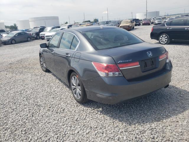 Photo 2 VIN: 1HGCP2F80BA080979 - HONDA ACCORD EXL 