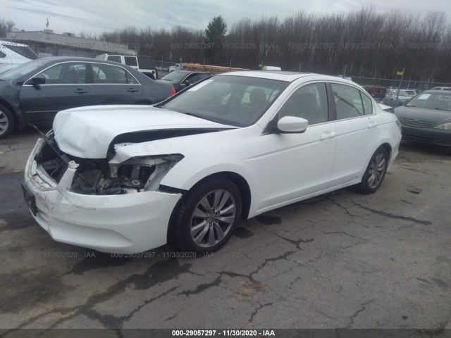 Photo 1 VIN: 1HGCP2F80BA094445 - HONDA ACCORD SDN 