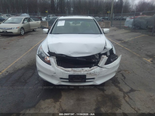 Photo 5 VIN: 1HGCP2F80BA094445 - HONDA ACCORD SDN 