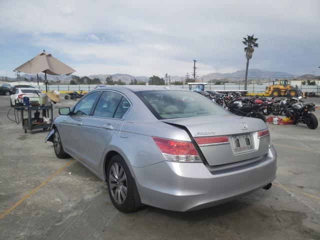 Photo 2 VIN: 1HGCP2F80BA098821 - HONDA ACCORD EXL 