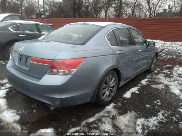 Photo 3 VIN: 1HGCP2F80BA102740 - HONDA ACCORD SDN 