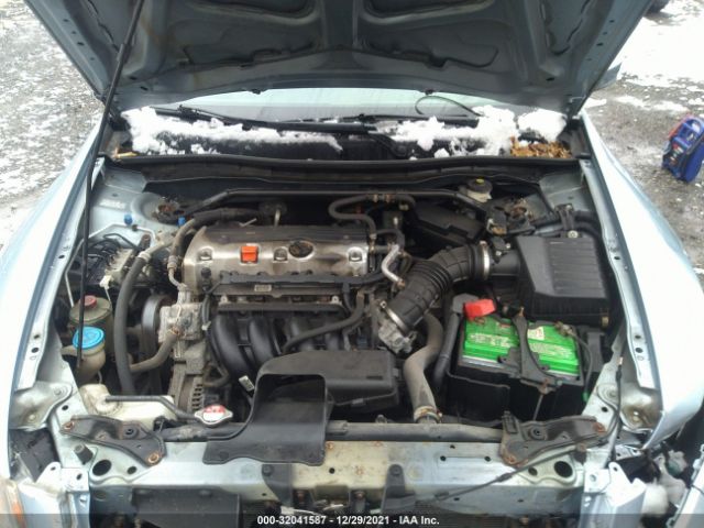 Photo 9 VIN: 1HGCP2F80BA102740 - HONDA ACCORD SDN 