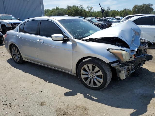 Photo 3 VIN: 1HGCP2F80BA105220 - HONDA ACCORD EXL 