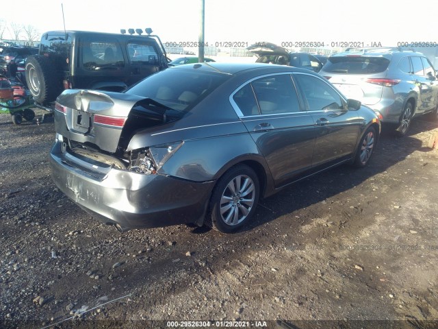 Photo 3 VIN: 1HGCP2F80BA131025 - HONDA ACCORD SDN 