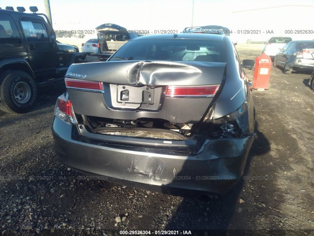 Photo 5 VIN: 1HGCP2F80BA131025 - HONDA ACCORD SDN 