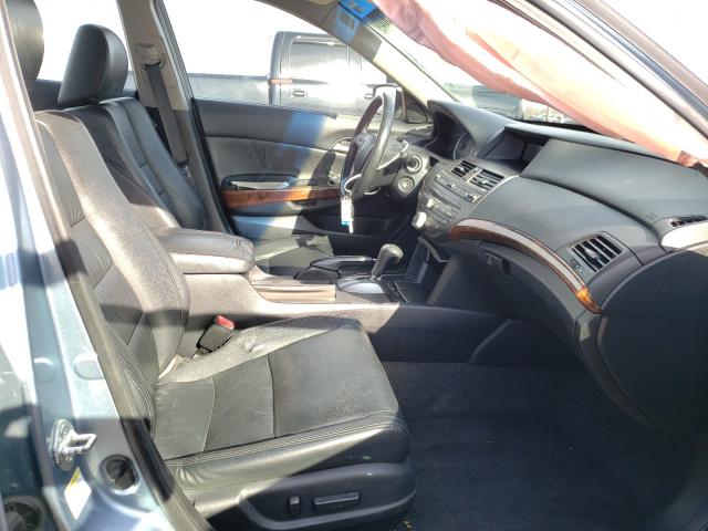 Photo 4 VIN: 1HGCP2F80BA144695 - HONDA ACCORD EXL 