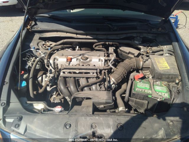 Photo 9 VIN: 1HGCP2F80CA078702 - HONDA ACCORD SDN 