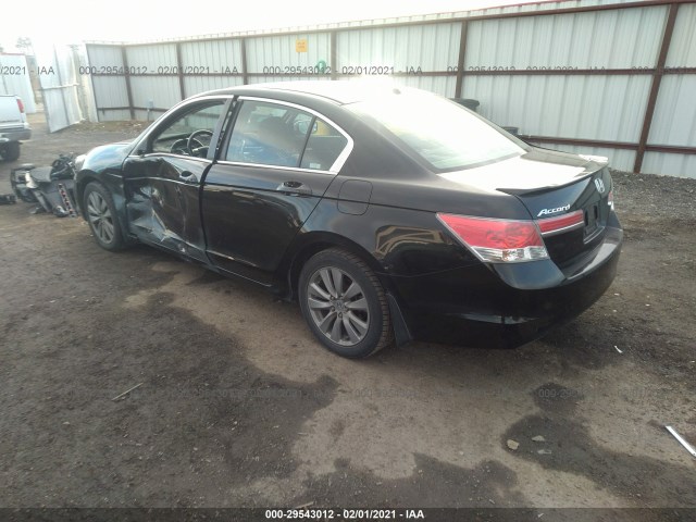 Photo 2 VIN: 1HGCP2F80CA135030 - HONDA ACCORD SDN 