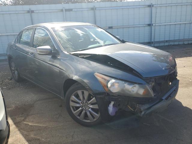 Photo 3 VIN: 1HGCP2F80CA217856 - HONDA ACCORD 