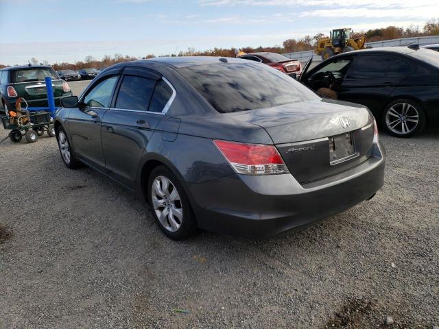 Photo 2 VIN: 1HGCP2F81AA010003 - HONDA ACCORD EXL 