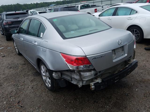 Photo 2 VIN: 1HGCP2F81AA038061 - HONDA ACCORD EXL 