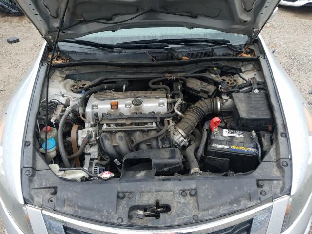 Photo 6 VIN: 1HGCP2F81AA038061 - HONDA ACCORD EXL 