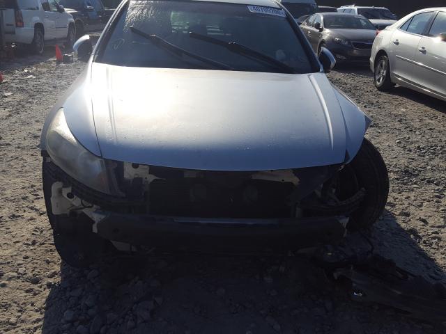 Photo 8 VIN: 1HGCP2F81AA059301 - HONDA ACCORD EXL 