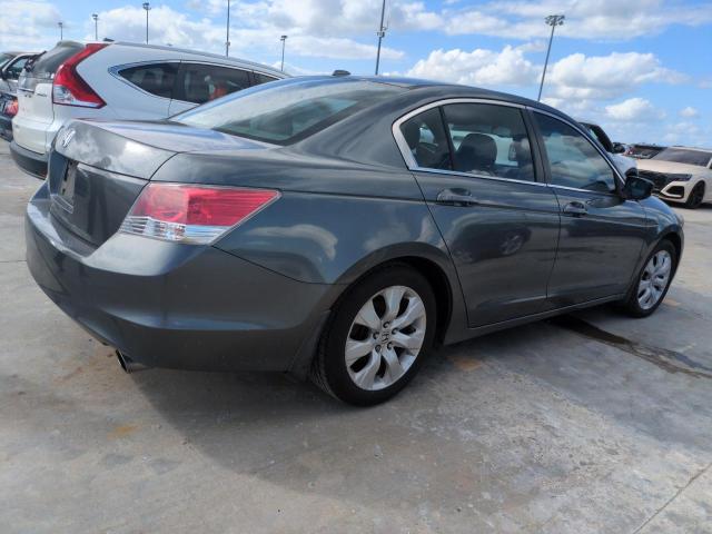 Photo 2 VIN: 1HGCP2F81AA121098 - HONDA ACCORD EXL 