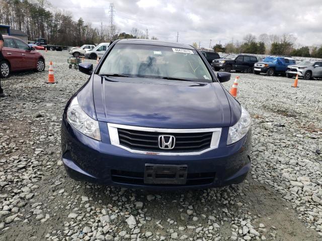 Photo 4 VIN: 1HGCP2F81AA133588 - HONDA ACCORD EXL 