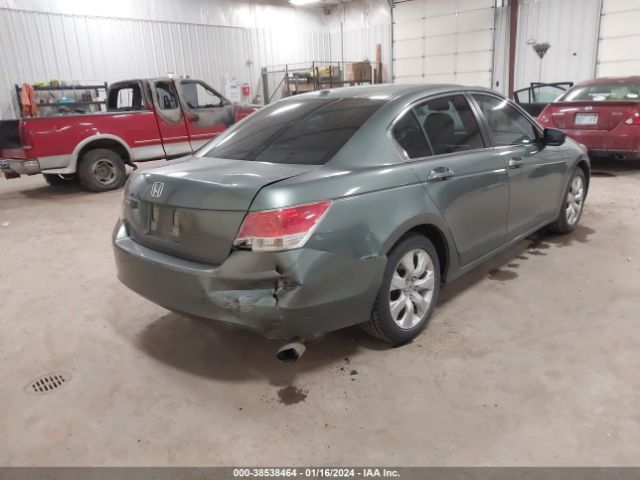 Photo 3 VIN: 1HGCP2F81AA148348 - HONDA ACCORD 