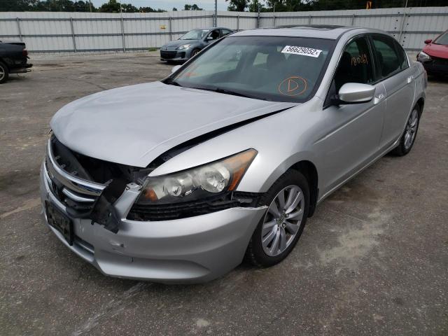 Photo 1 VIN: 1HGCP2F81BA009113 - HONDA ACCORD EXL 