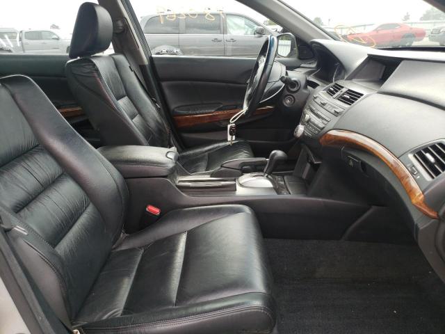 Photo 4 VIN: 1HGCP2F81BA009113 - HONDA ACCORD EXL 