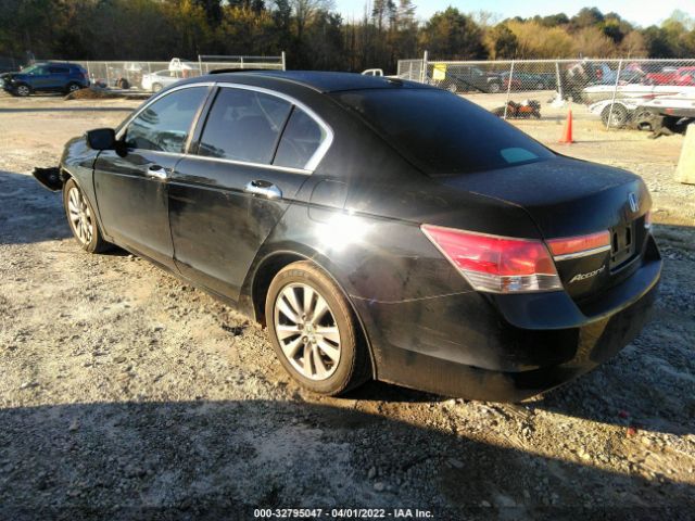 Photo 2 VIN: 1HGCP2F81BA010519 - HONDA ACCORD SDN 