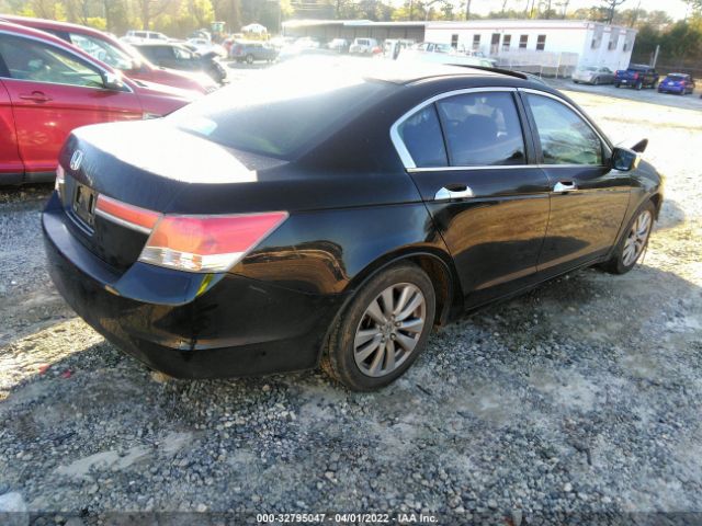 Photo 3 VIN: 1HGCP2F81BA010519 - HONDA ACCORD SDN 