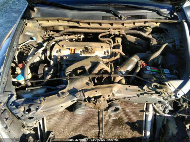 Photo 9 VIN: 1HGCP2F81BA010519 - HONDA ACCORD SDN 